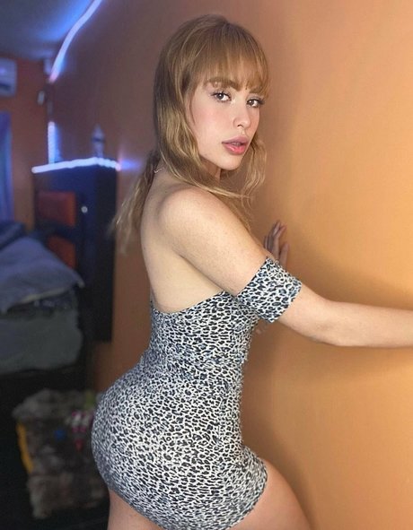 stephanie scarleth star pornographic photo