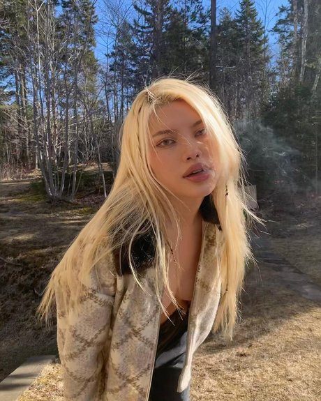 swinger milf onlyfans sex photo