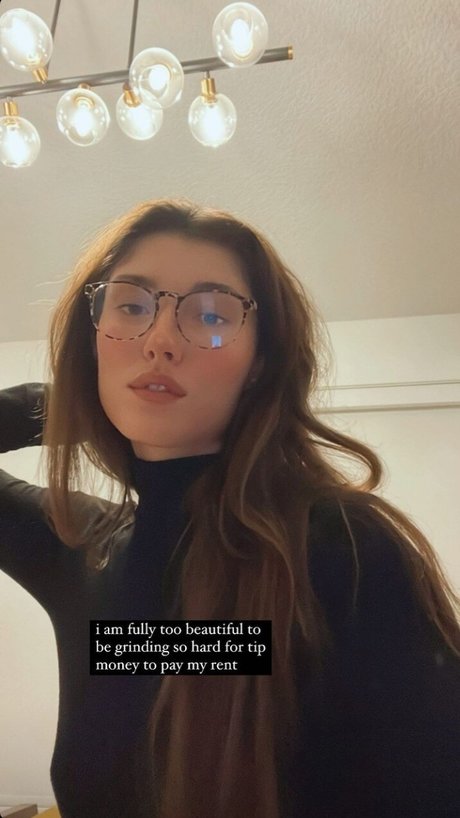 _Brooklyn Babe art actress photo