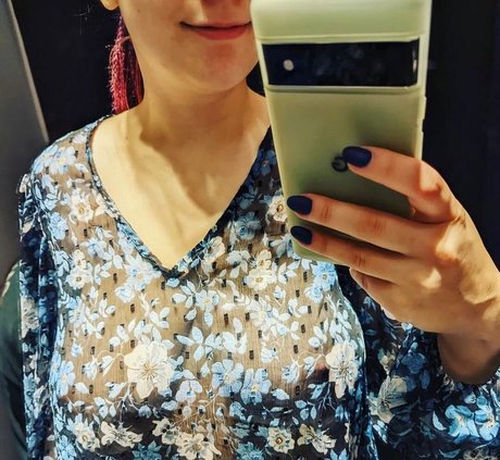 delimbre model high quality gallery