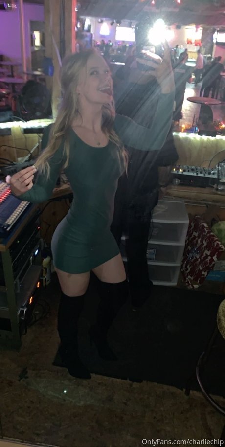 Charlie Chip nice actress picture