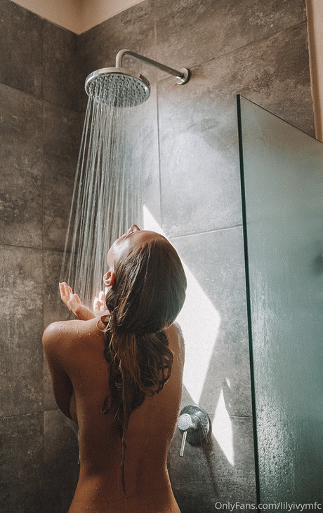 Lilylvy star adult pic