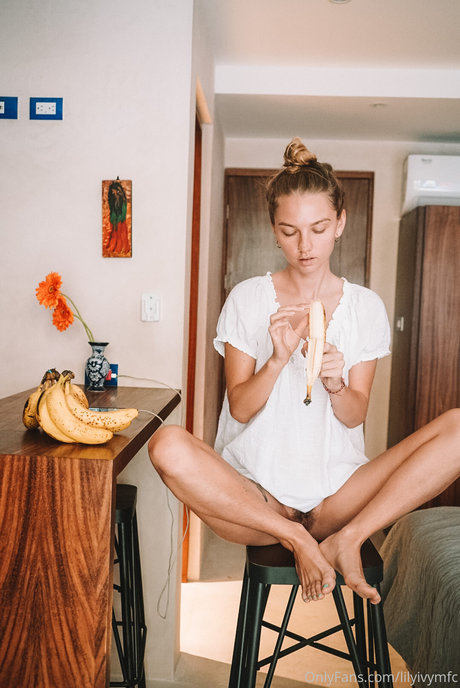 strip nude onlyfans porn pictures