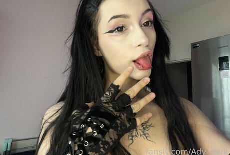 Ady Dark hot star images