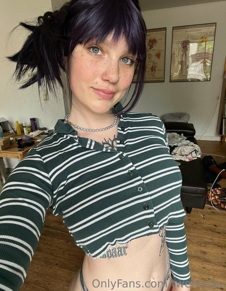 tweetylau perfect model pics