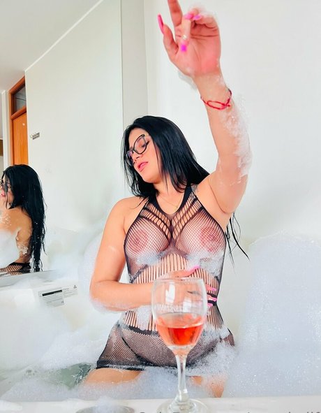 bikini model onlyfans beautiful nude photo