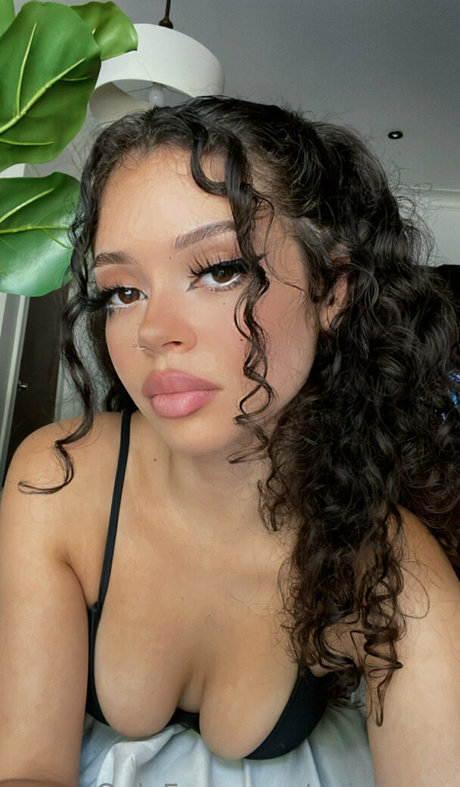 petite slut onlyfans porno pics