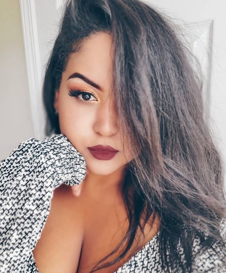 blowjob brunette onlyfans art xxx photos