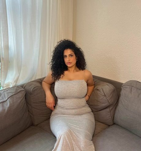 beach milf onlyfans beautiful image