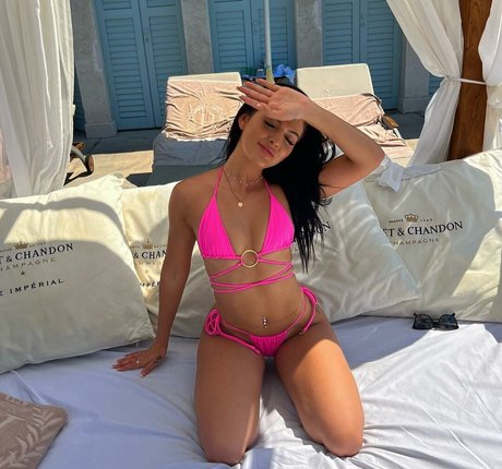 super skinny onlyfans naked photos