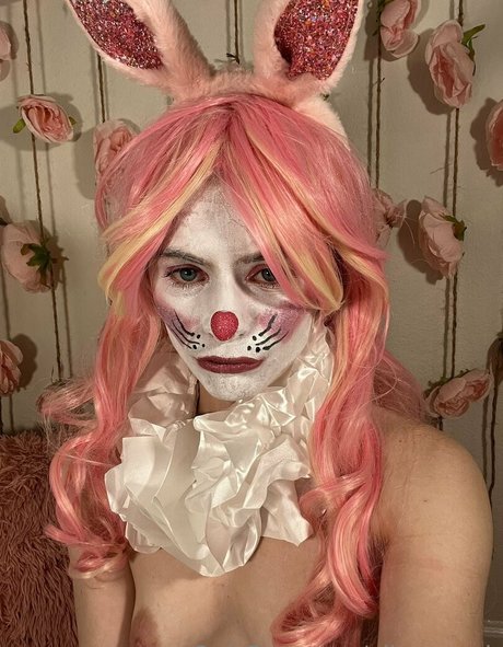 alicemarch model sex photo