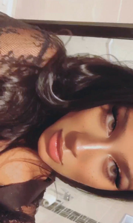 princessalessia model naked pics