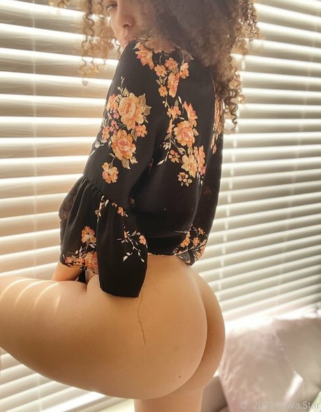 curvy shemale onlyfans hot naked pictures