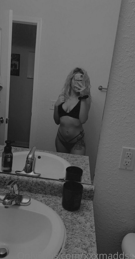 xxxmaddss erotic star images