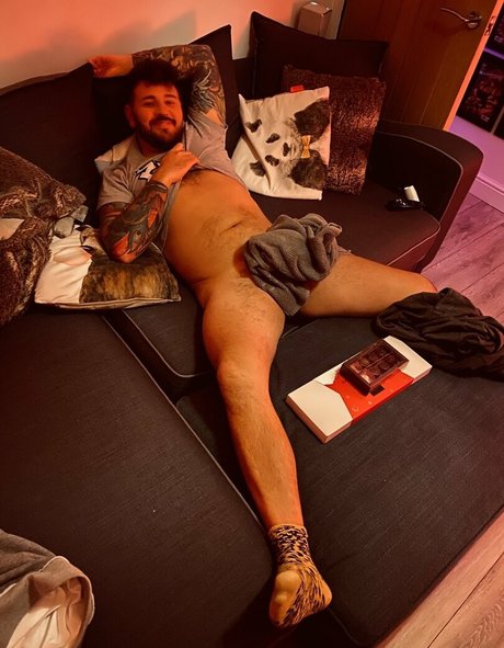 leobear star perfect photo