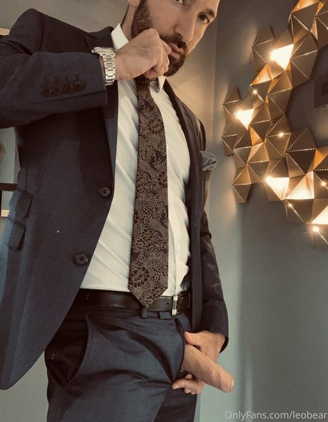 leobear beautiful model archive