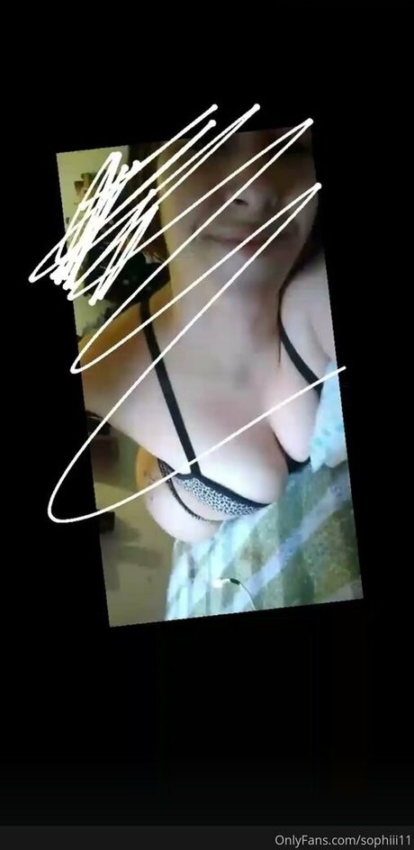 ssophhie hot pornstar image