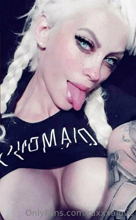 ruxxxalove perfect pornstar photo