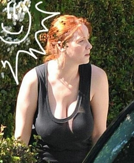 brown eyes kitty onlyfans free naked photo