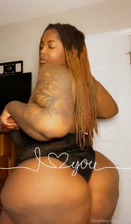 justfat star erotic photos