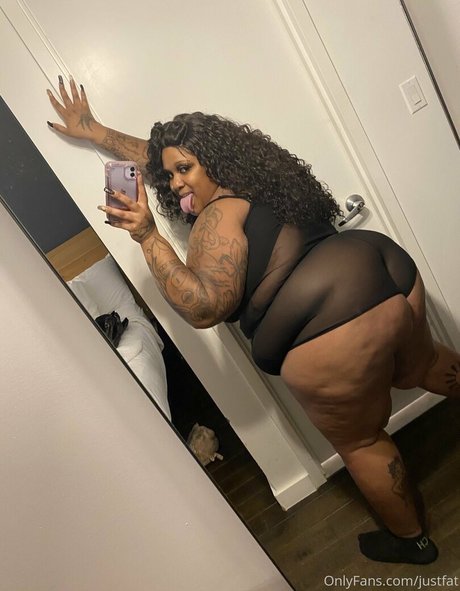 justfat star high quality pics