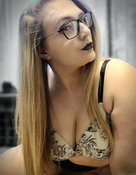 yourlovelylady pornstar adult images