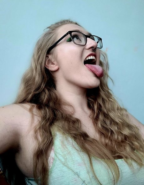 yourlovelylady pornstar hd img