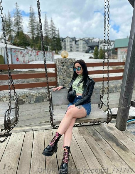 angelina crystal hd star pictures