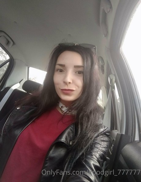 angelina crystal hot model pics