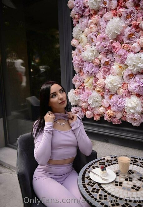 angelina crystal star best photos