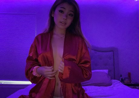 man onlyfans pornographic photo