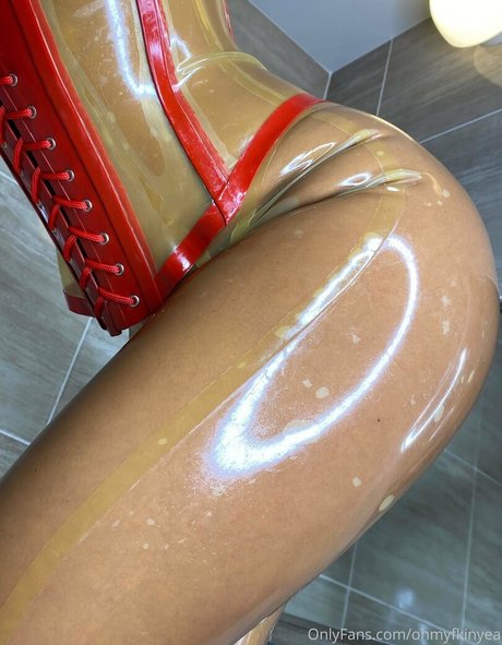 ohmyfkinyea sex actress photos