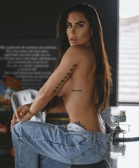 Lindsay Moreno pornographic star images