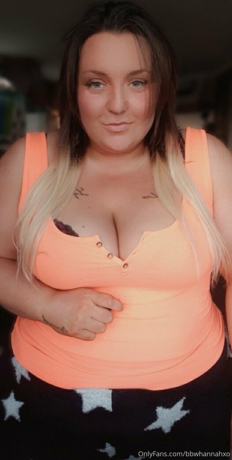 elliemartinxo hot actress photo