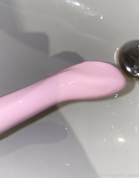 chubby mom onlyfans free nude pic