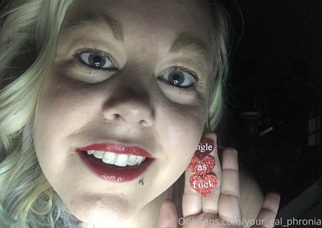 yourgalphronia adult model images