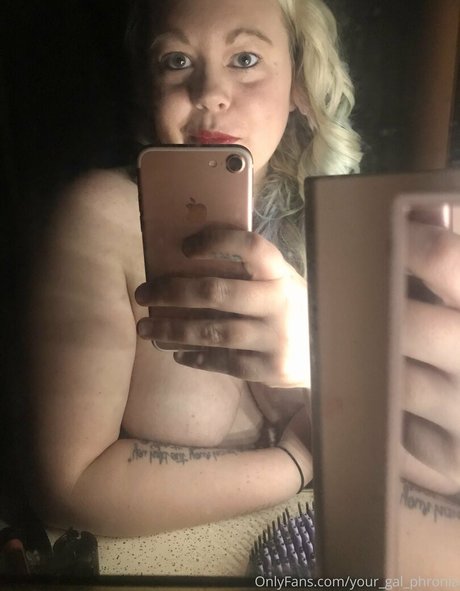 yourgalphronia free pornstar photo