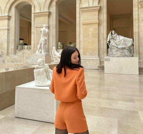 swinger milf onlyfans nudes image