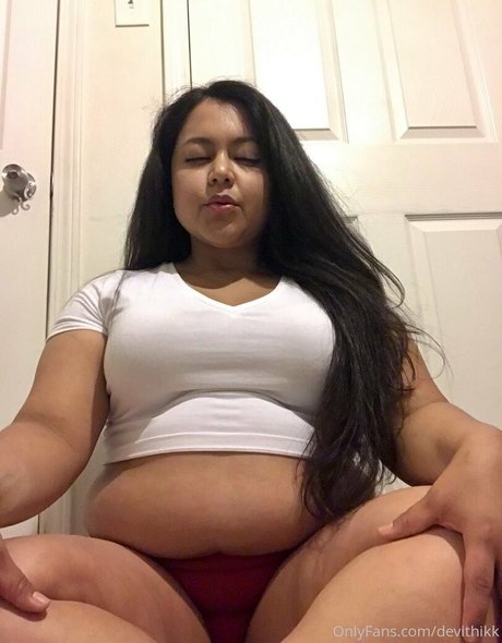 nerdy teen onlyfans porn picture