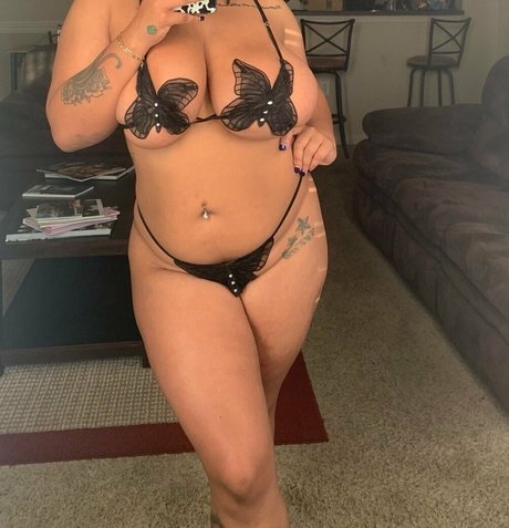 amateur blonde onlyfans pretty archive