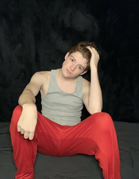 tommyakai star erotic images