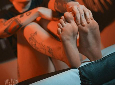 swinger milf onlyfans sexy nude archive