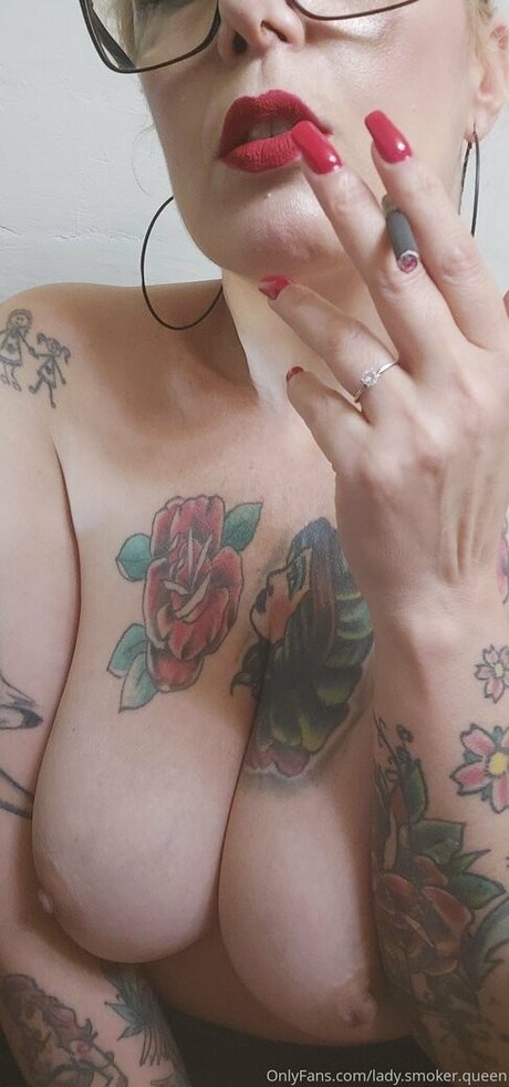 lady smoker queen pornstar high quality pics