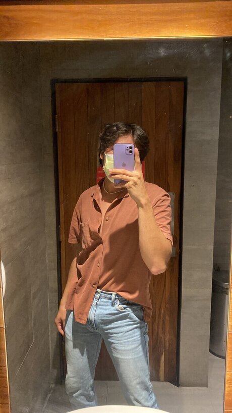 asian influencer onlyfans sexy photo