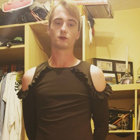 Vicky420 model sexy photo