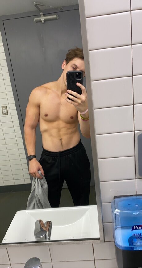 C and B star free picture