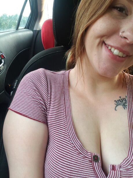 GingerSnap 95 star naked picture