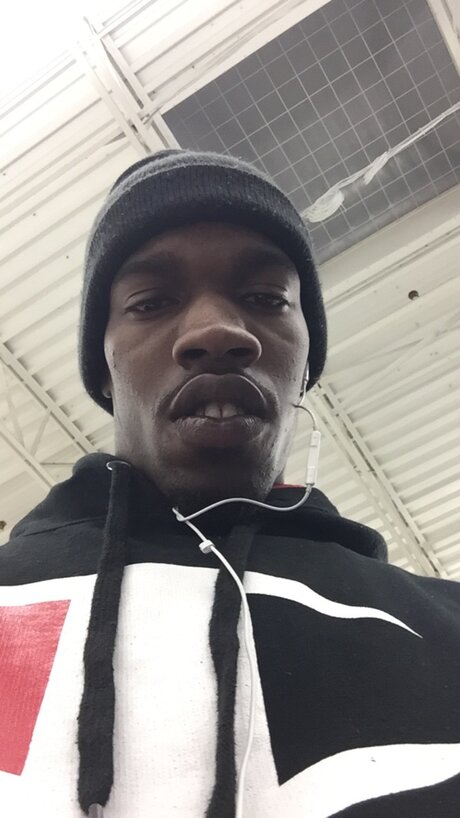 Rashod Lewis sexy model image