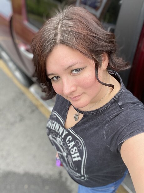 chicks with dicks onlyfans free naked pic