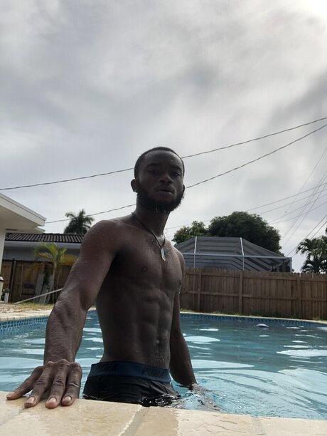 busty mom onlyfans beautiful images